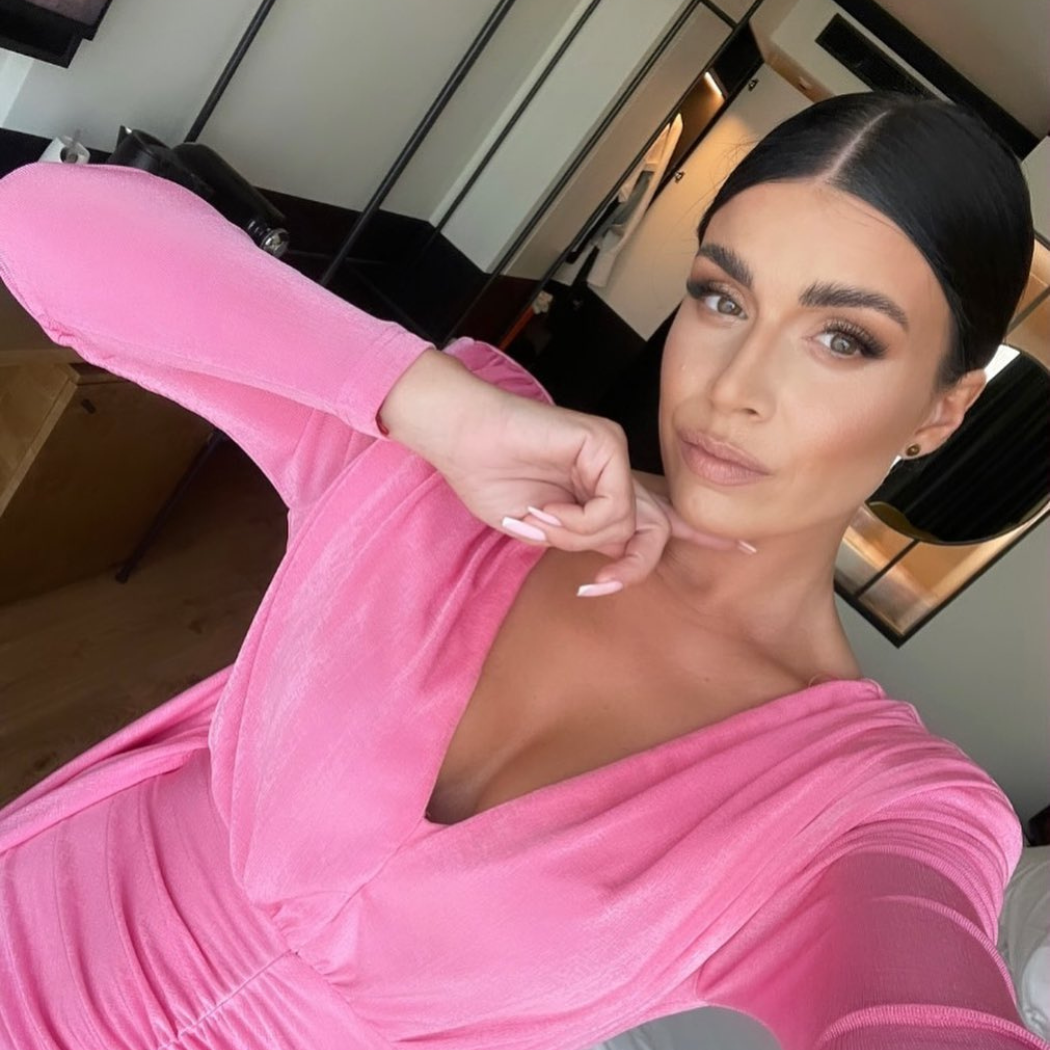 Stępień w modnej kurtce. Fanka: „Nie na moją nauczycielską kieszeń". Znalazłyśmy tanie odpowiedniki